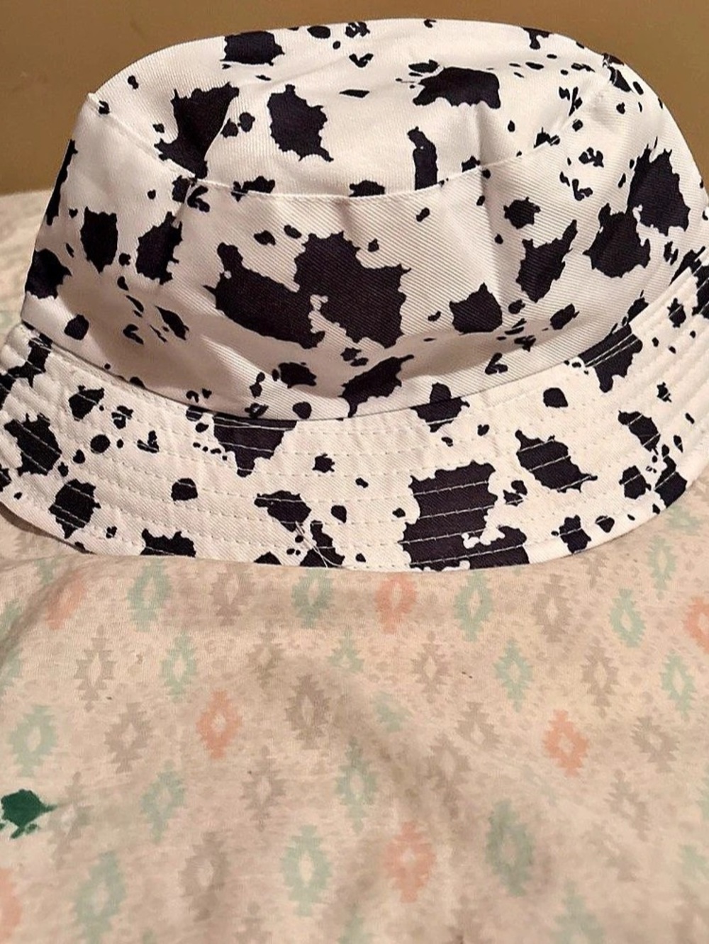Cow Print Bucket Hat in White & Black Like New